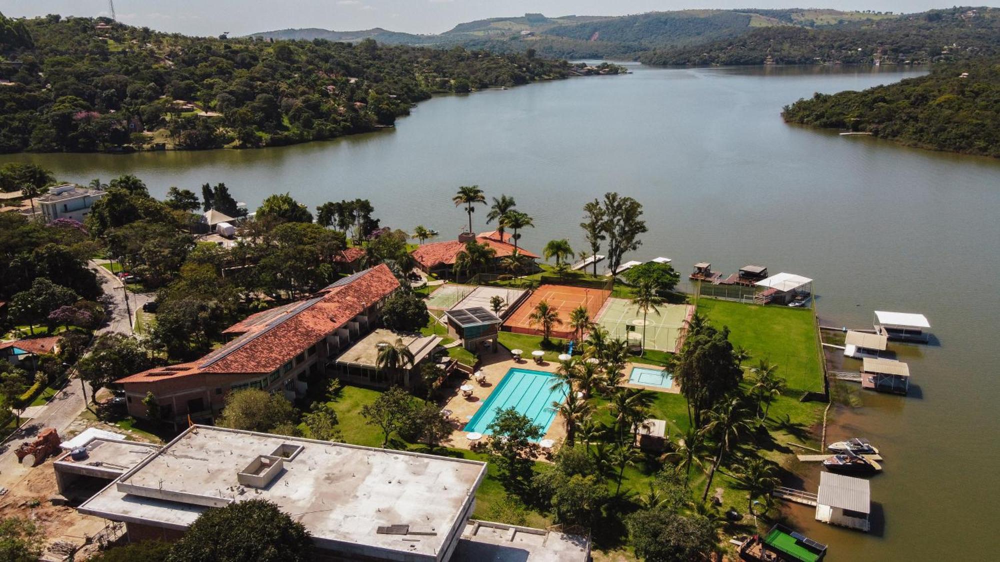 Hotel Lago Do Sol Itaúna Exteriör bild