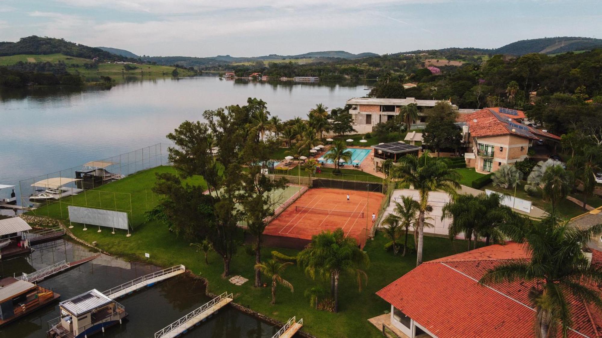 Hotel Lago Do Sol Itaúna Exteriör bild